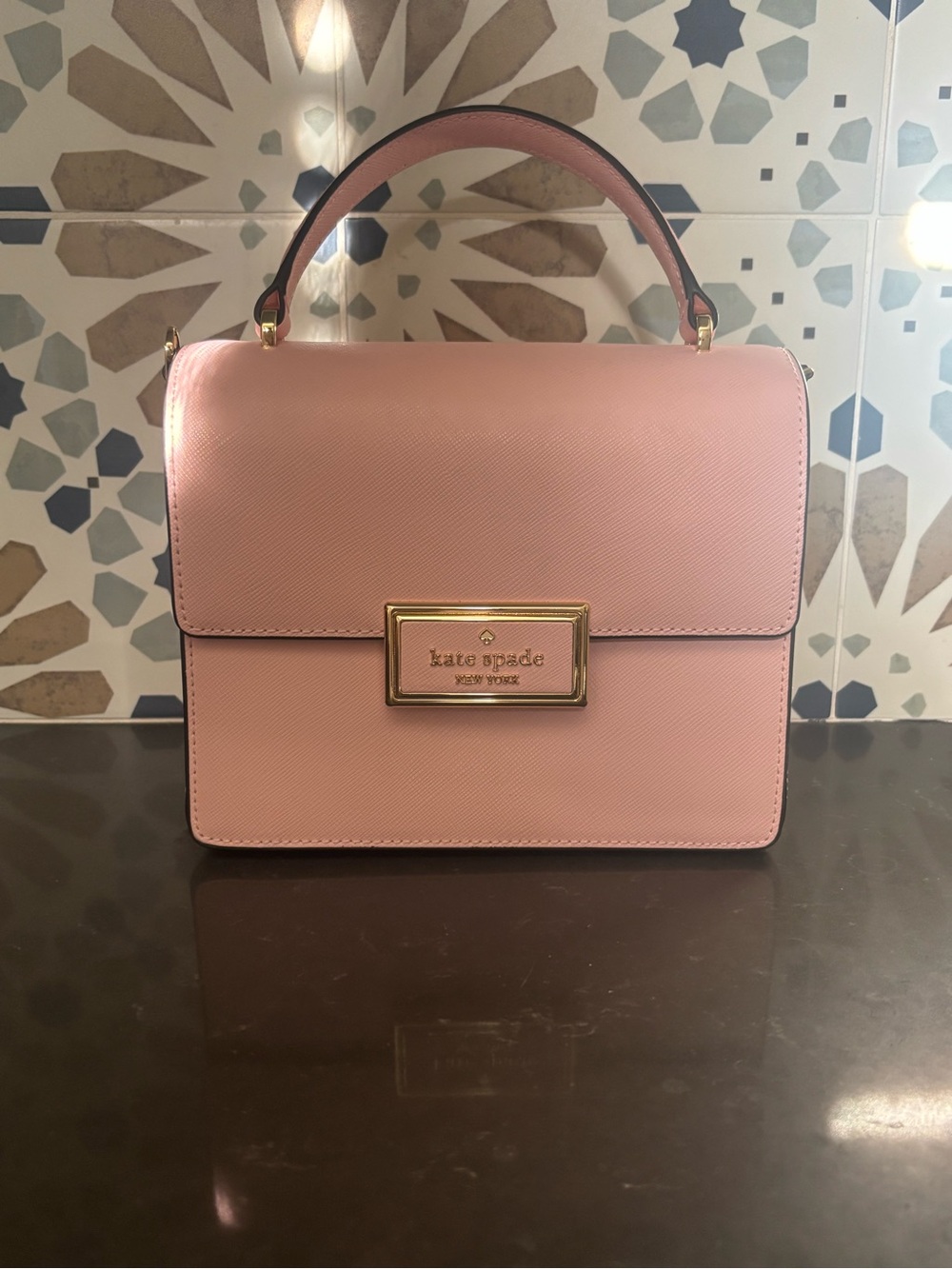 Kate spade pink handbag with gold hardware, brand new never used